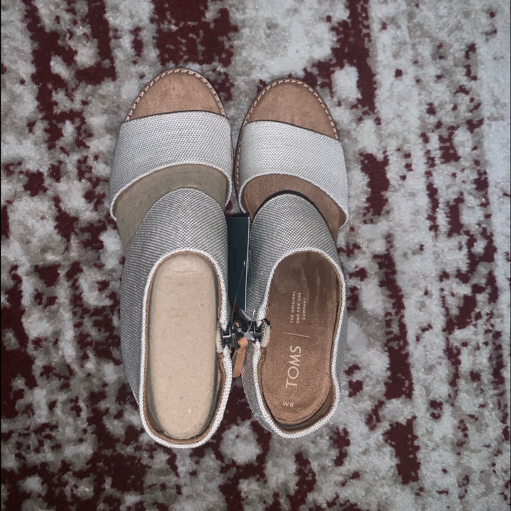 Toms Majorca Cutout Heel